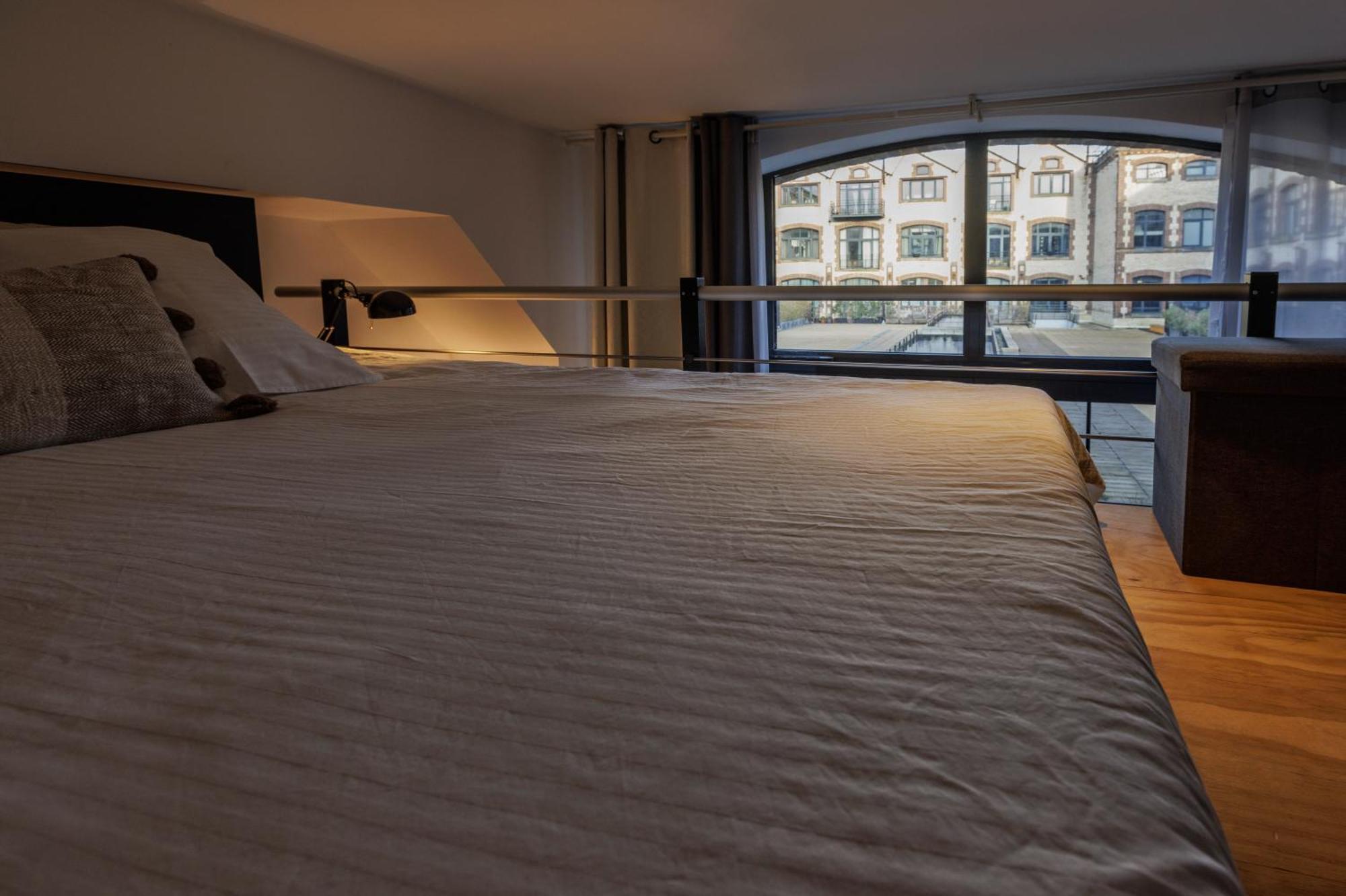 Manhattan Loft - Centre - 5 Mn A Pied Gare - Parking Prive - Patio تروي المظهر الخارجي الصورة